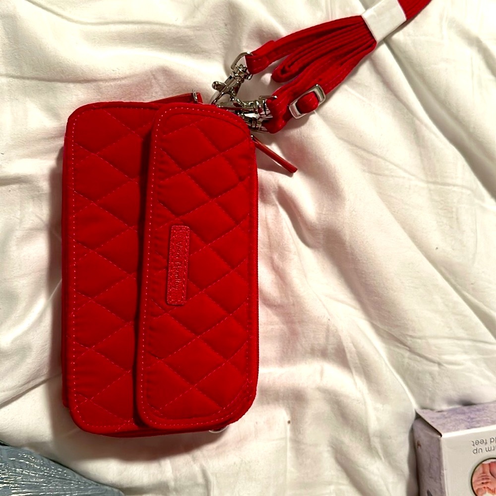 NWT Vera Bradley crossbody wristlet